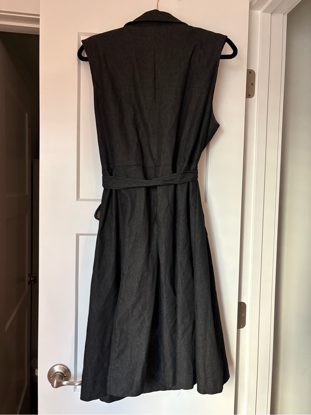 Sleeveless Ruffle-Front Black Wrap Dress Size 16W - Picture 4 of 5